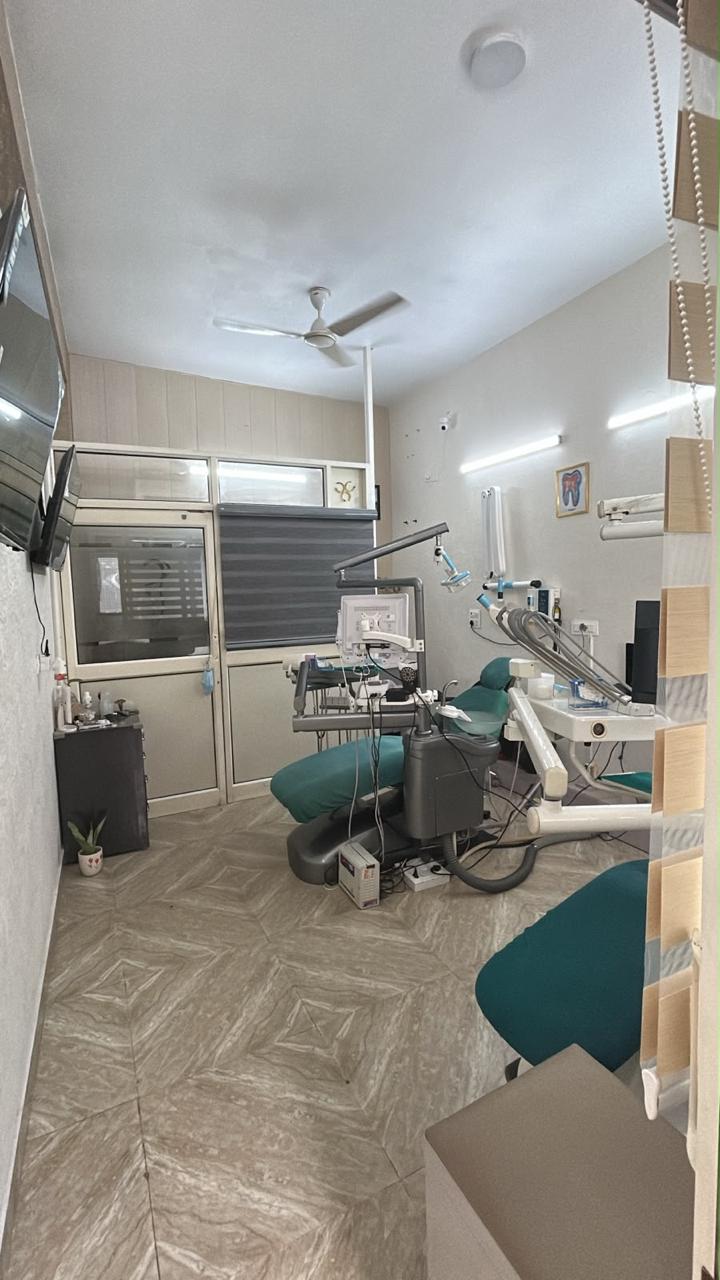Second dental surgery with modern dental chair at Dental Temple Sonipat
